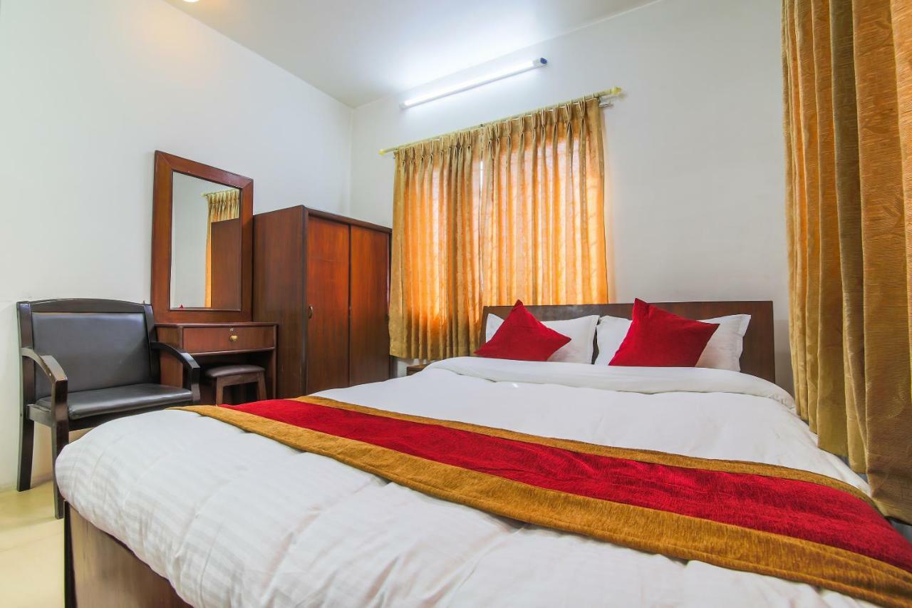 Oyo 358 Hotel Rose Star Kathmandu Luaran gambar